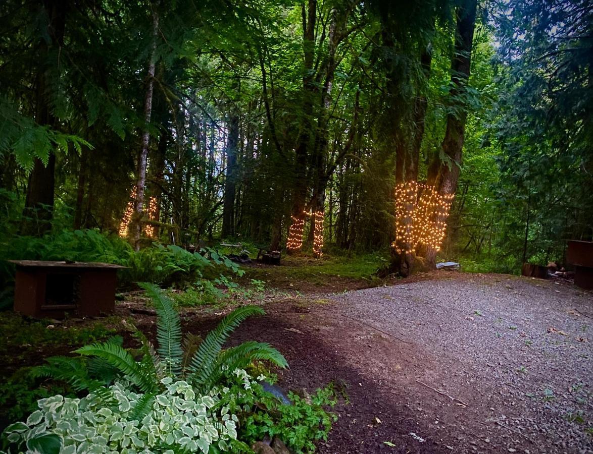 Cozy Bird House W Big Screen! Mount Hood Village ภายนอก รูปภาพ